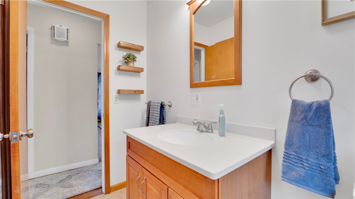 3436 Ridge Road Williamson, NY 14589 - Photo 29 of 43