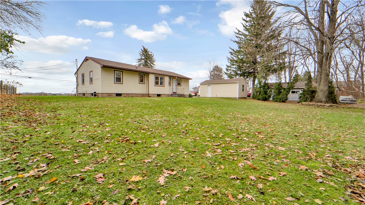 3436 Ridge Road Williamson, NY 14589 - Photo 3 of 43