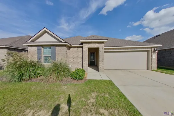 $1,595 | 117 Yardley Court, Lafayette, LA 70507