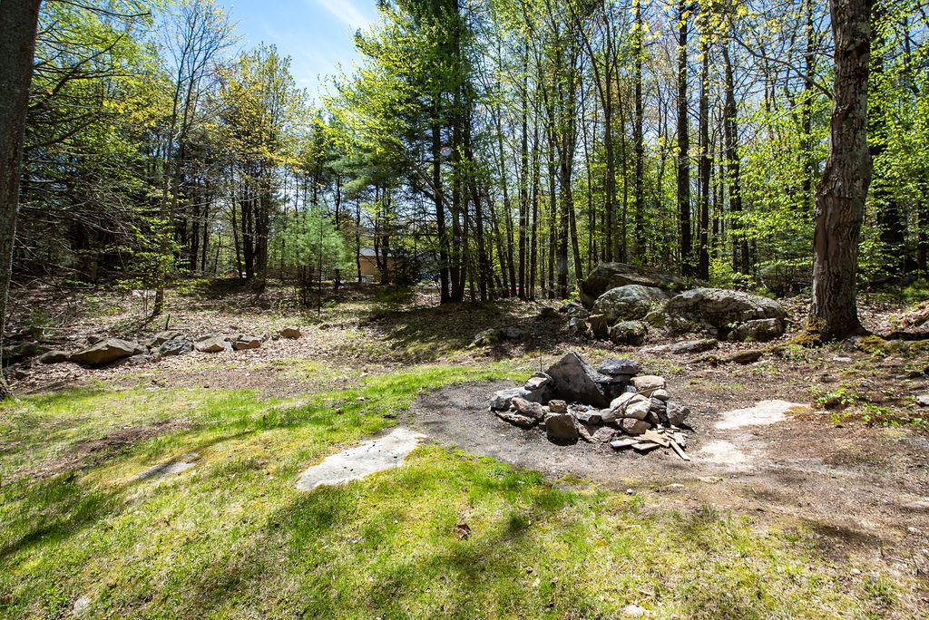 101 Greenleaf Parsons Road York, ME 03902 - Photo 8 of 40