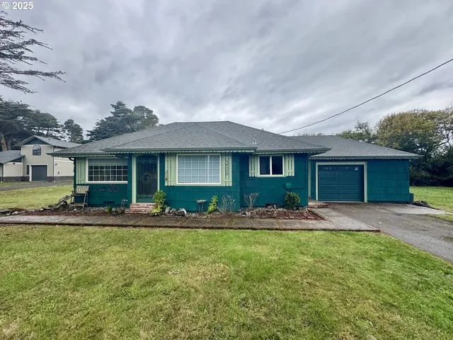 $499,000 | 54568 Beach Loop Road, Bandon, OR 97411
