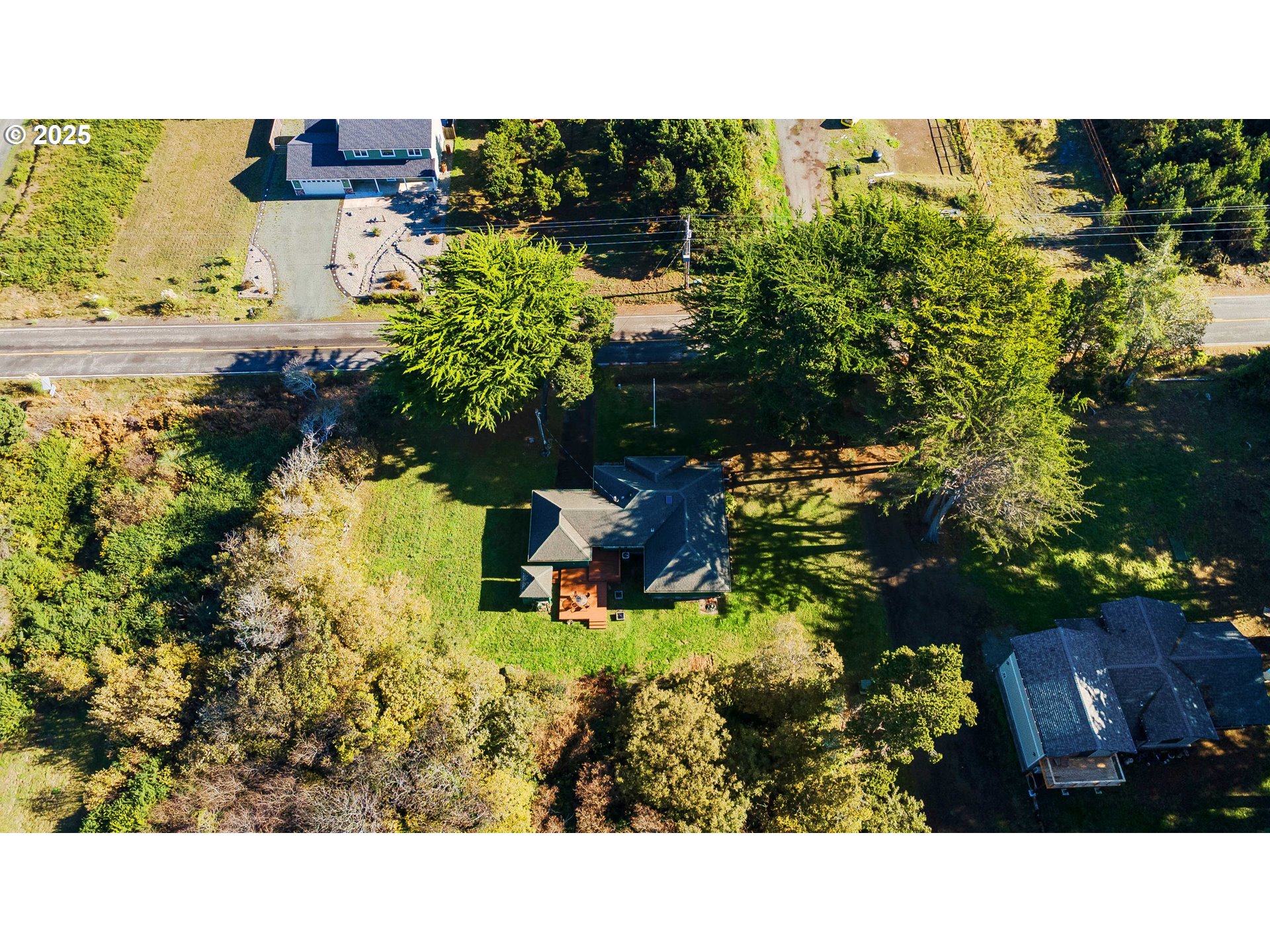 54568 Beach Loop Road Bandon, OR 97411 - Photo 7 of 38 a picture of a city view