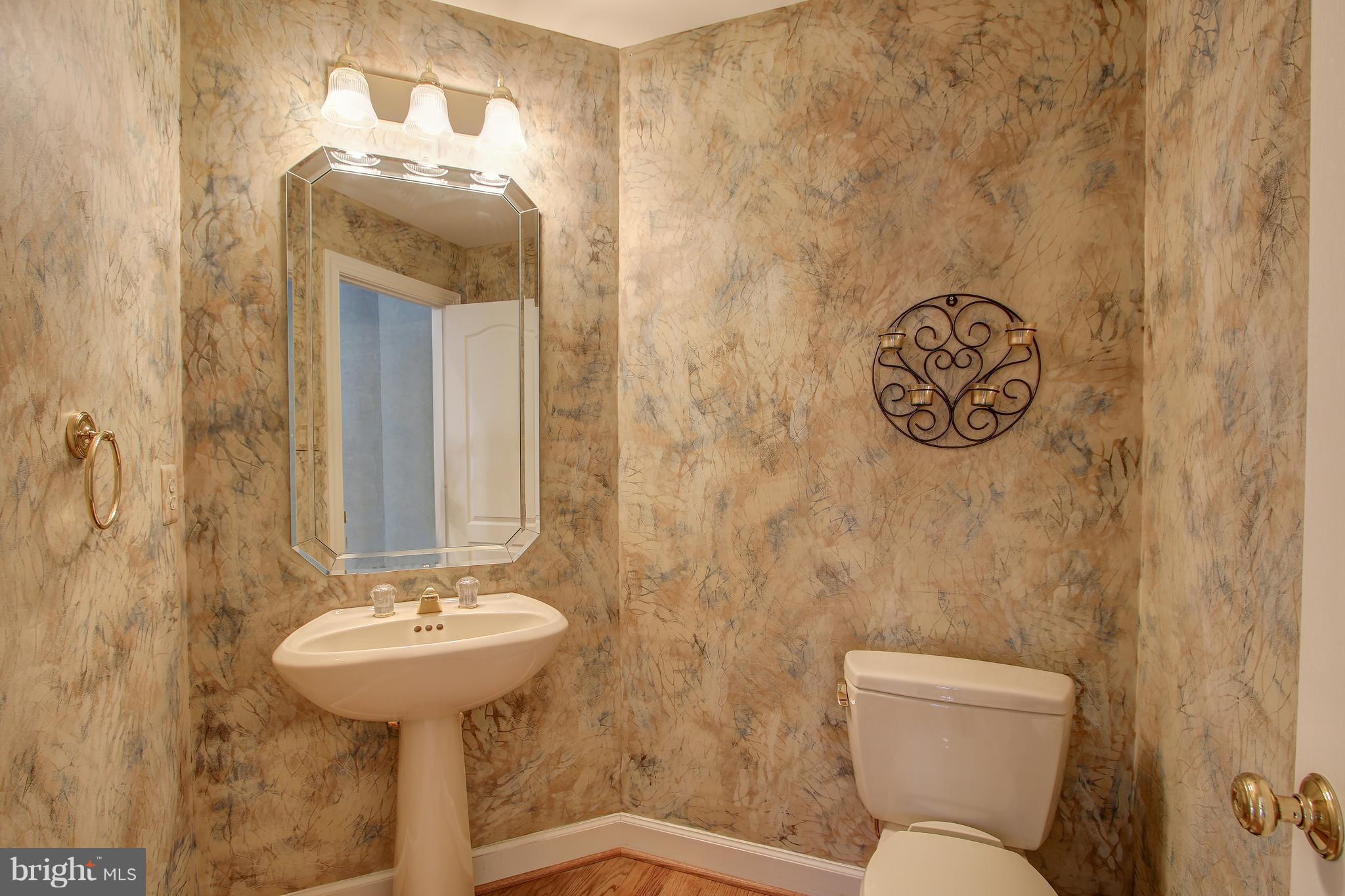 11303 Stones Throw Drive Reston, VA 20194 - Photo 9 of 30 Main Level Half bath