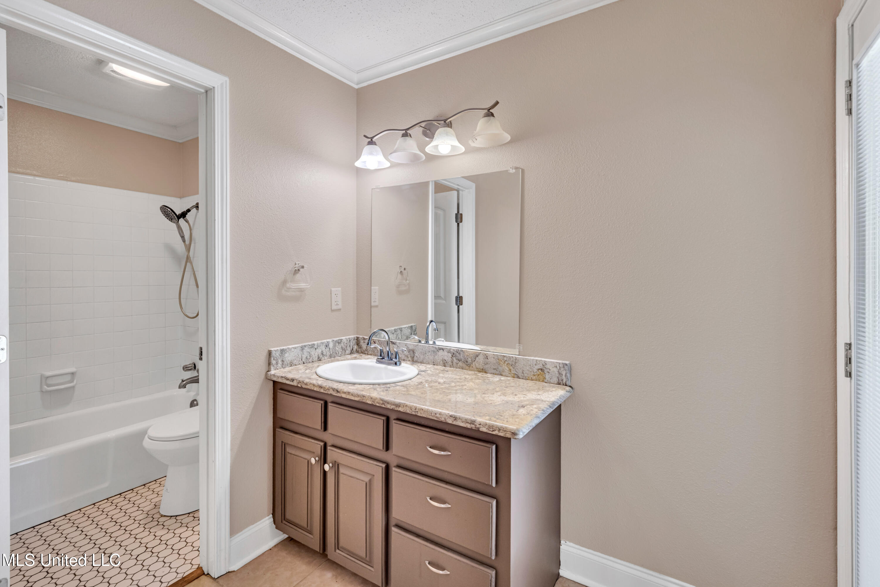 12255 Depew Road Gulfport, MS 39503 - Photo 27 of 35 12255DepewRd-32