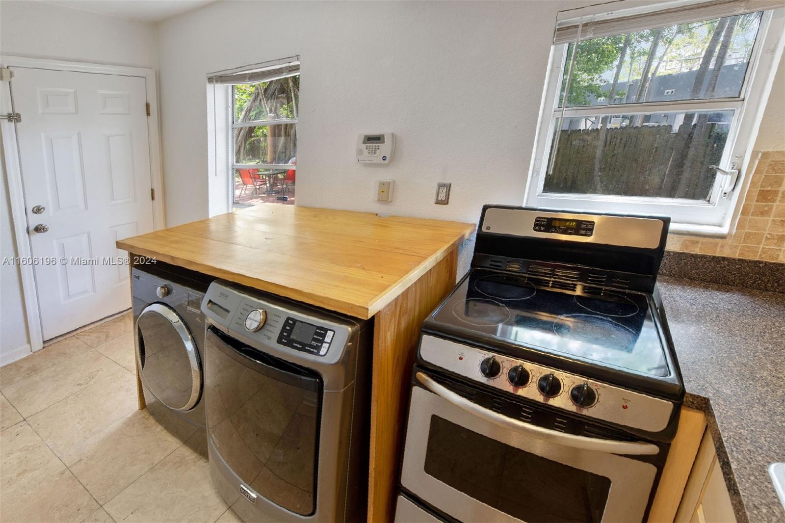 426 Northeast 77th Street Road, Unit 2 Miami, FL 33138 - Photo 16 of 25