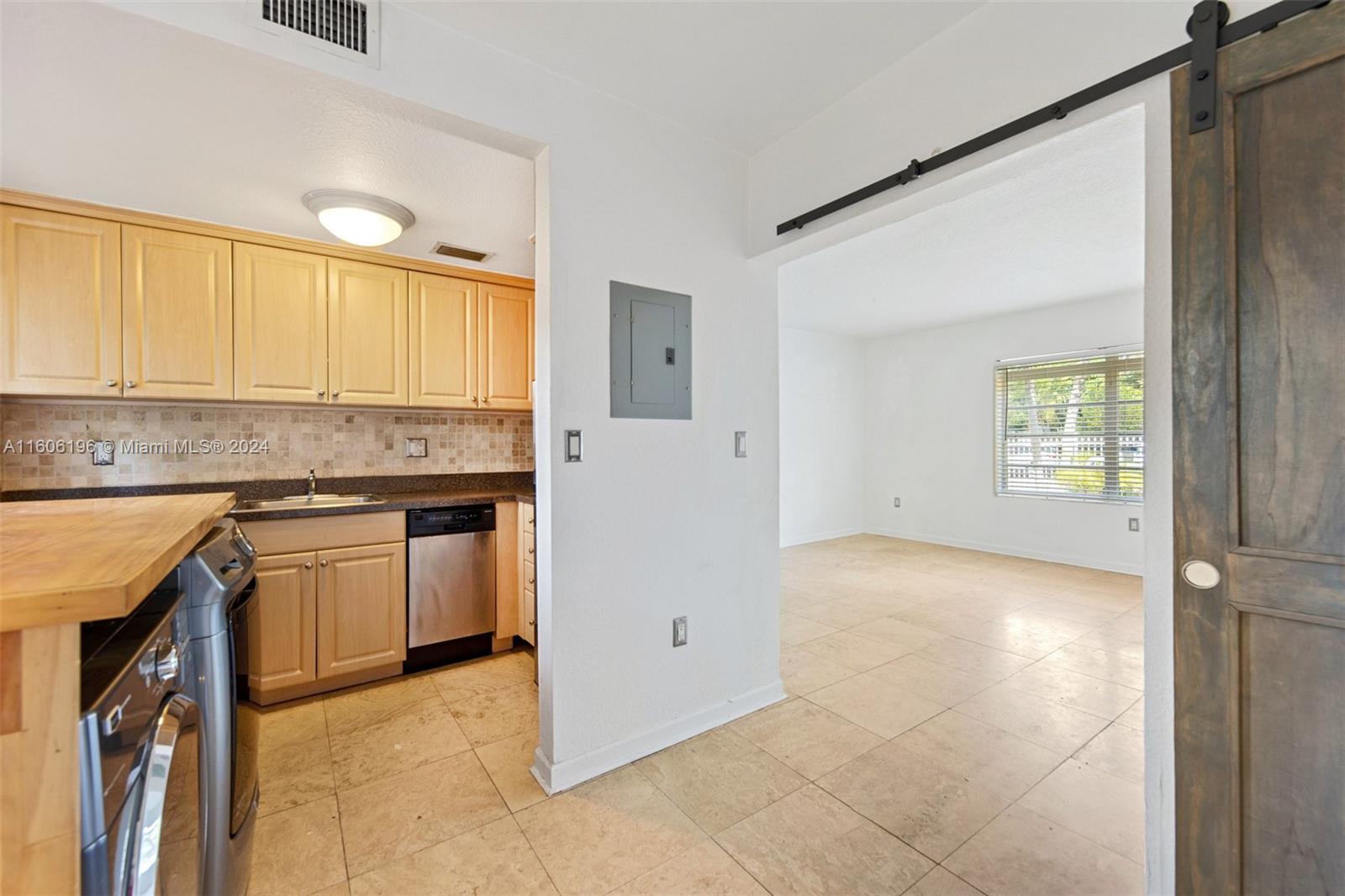 426 Northeast 77th Street Road, Unit 2 Miami, FL 33138 - Photo 18 of 25