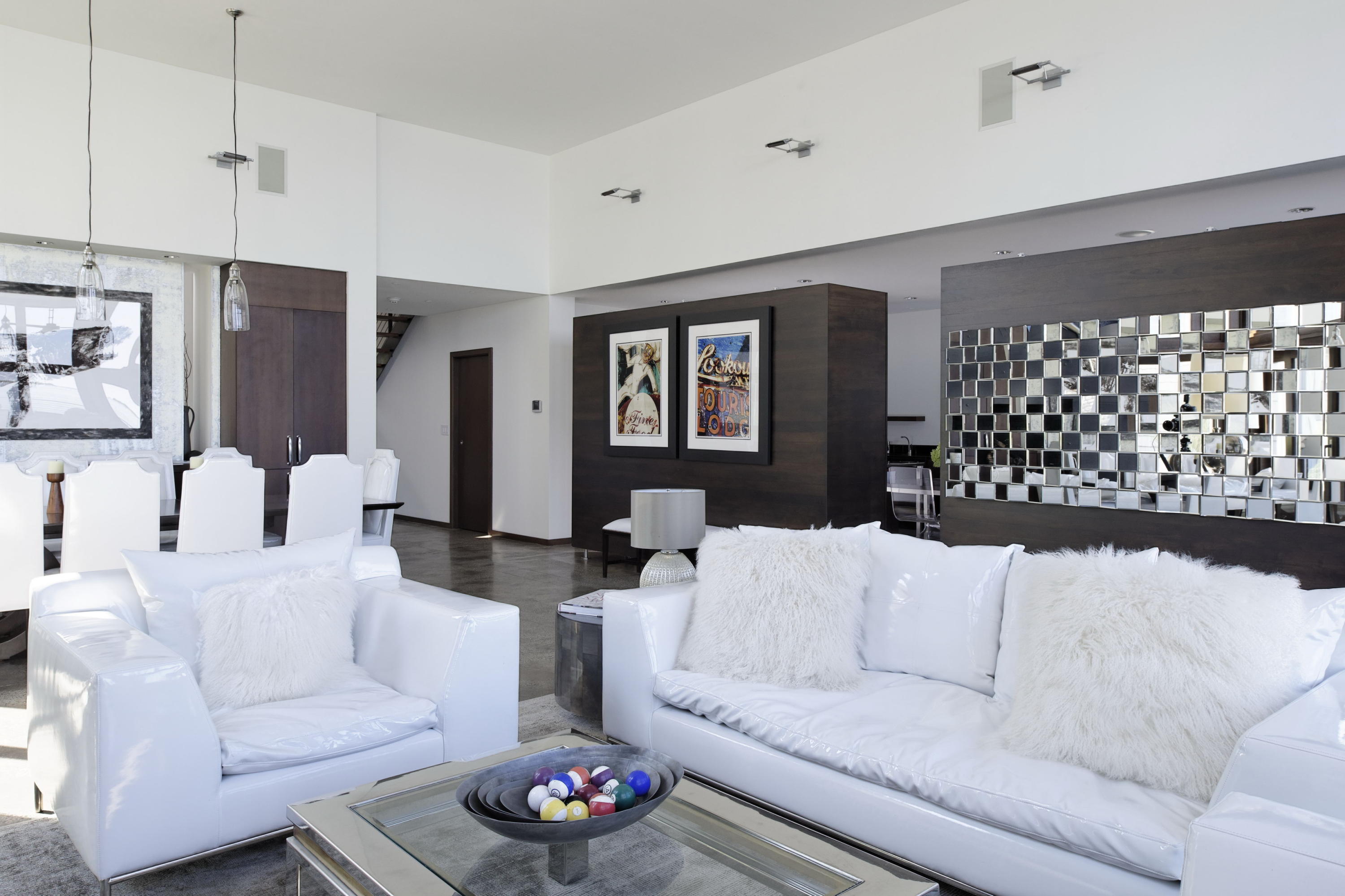 1-2 Rocky Point Road Rowayton, CT 06853 - Photo 9 of 35 a living room with furniture kitchen view and a window
