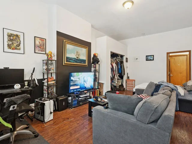 $750,000 | 247 Pacific Avenue, Jersey City, NJ 07304