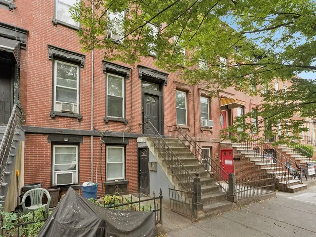 $750,000 | 247 Pacific Avenue, Jersey City, NJ 07304