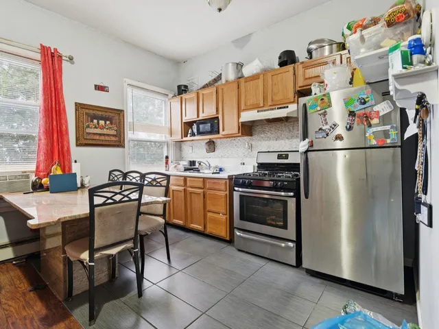 $750,000 | 247 Pacific Avenue, Jersey City, NJ 07304