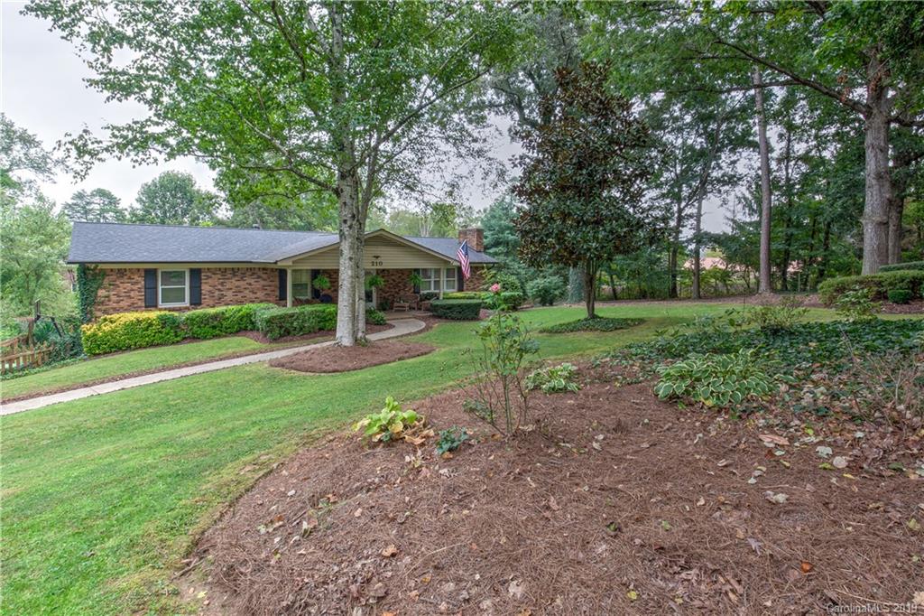 210 Asbury Road Candler, NC 28715 - Photo 2 of 28 Gallery Image 2