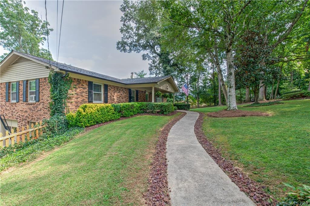 210 Asbury Road Candler, NC 28715 - Photo 27 of 28 Gallery Image 27