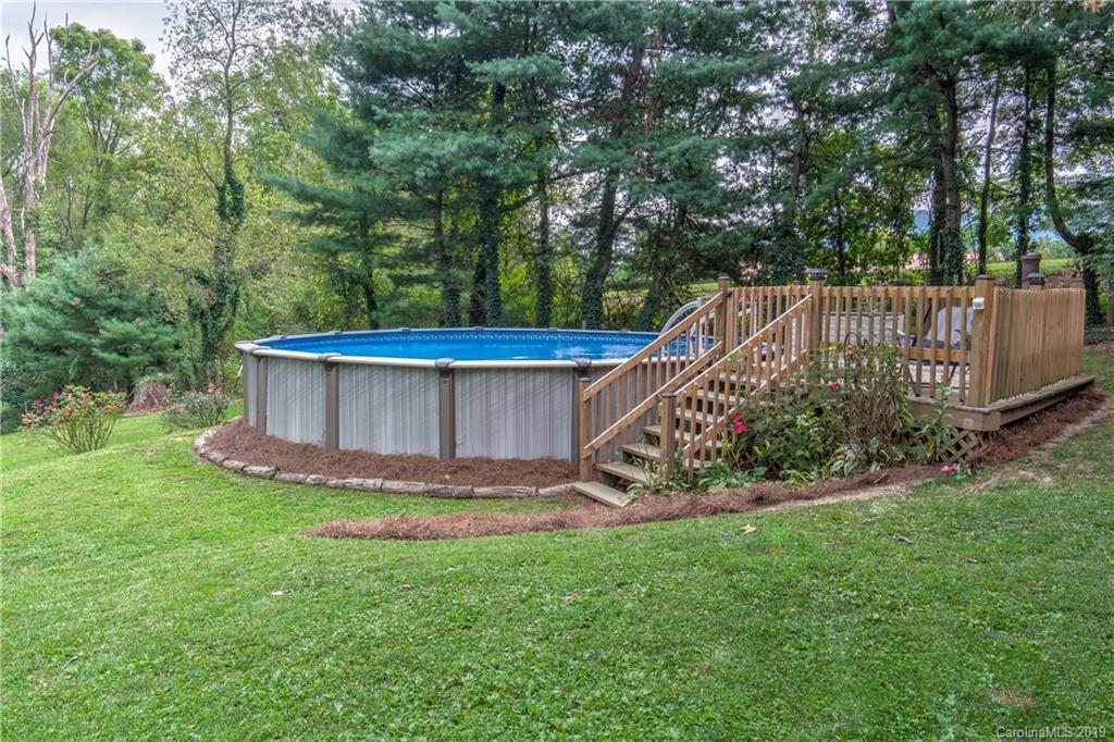 210 Asbury Road Candler, NC 28715 - Photo 7 of 28 Gallery Image 7