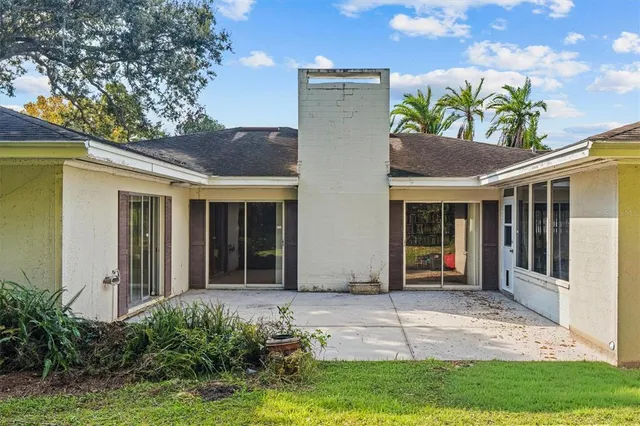 $850,000 | 225 Lake Hollingsworth Drive, Lakeland, FL 33803