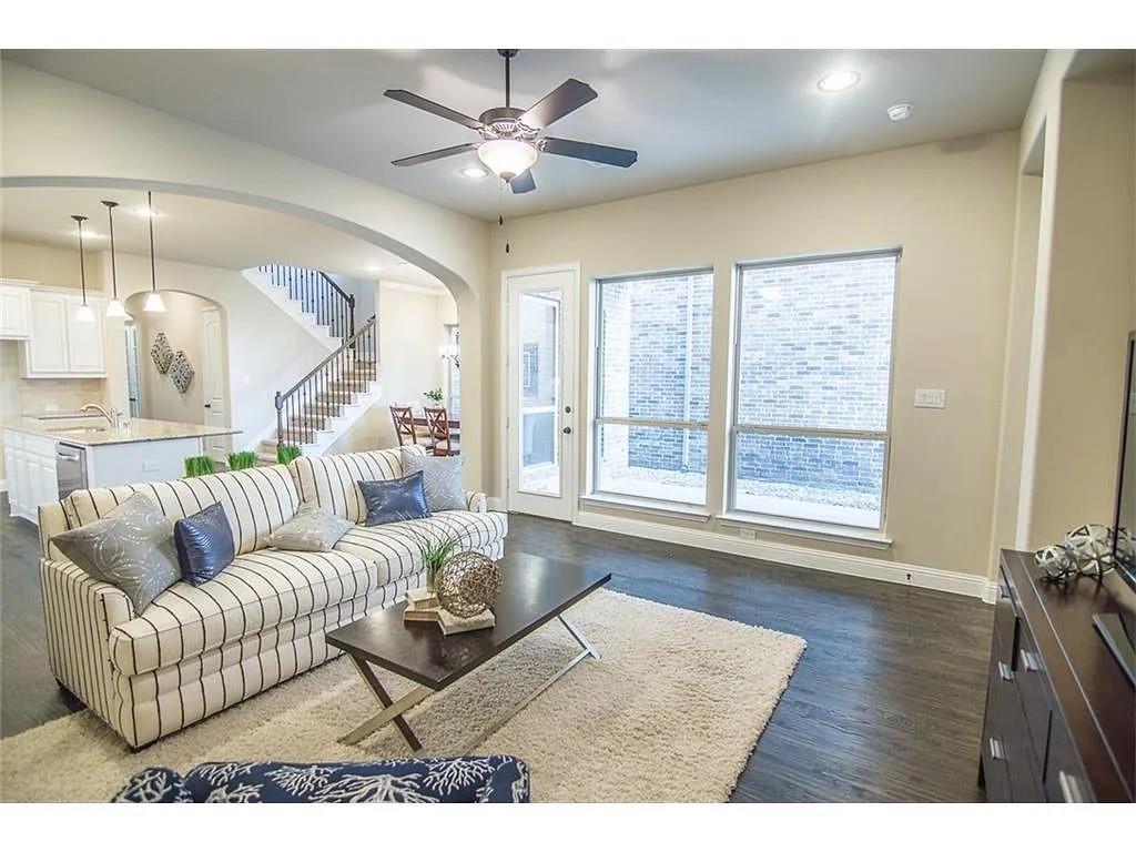614 Bridge Street Coppell, TX 75019 - Photo 10 of 12