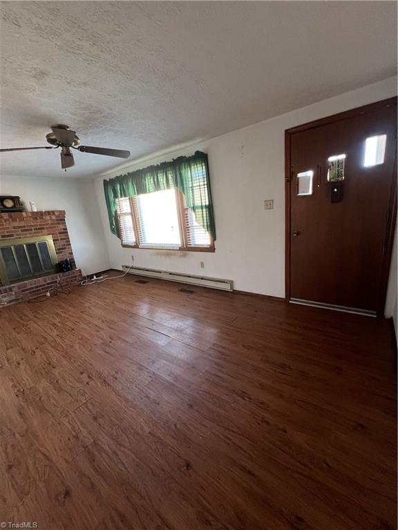 2052 Oregon Hill Road Ruffin, NC 27326 - Photo 8 of 24 family room