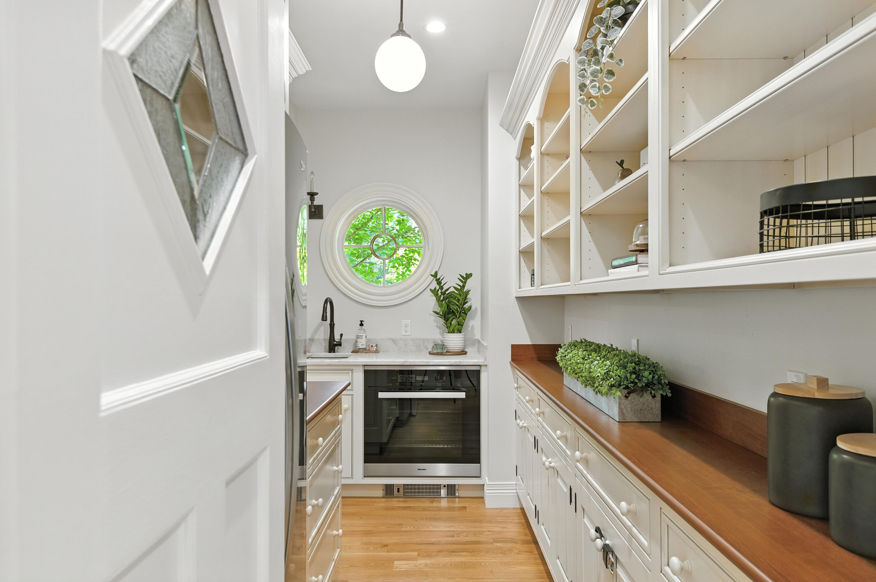 184 Spruce Point Road Yarmouth, ME 04096 - Photo 15 of 42 59_184 Spruce Point Rd_MorneauStudios_Pr