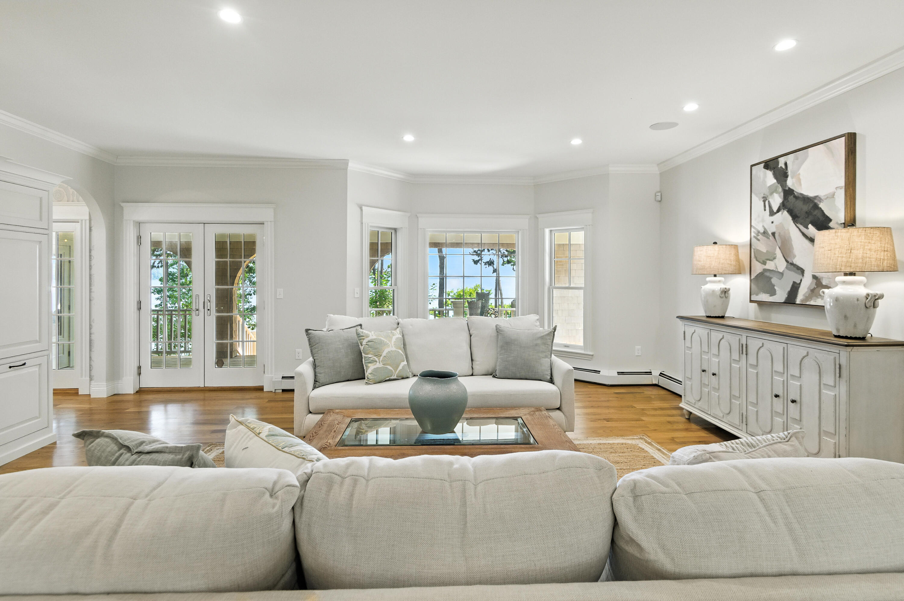 184 Spruce Point Road Yarmouth, ME 04096 - Photo 18 of 42 46_184 Spruce Point Rd_MorneauStudios_Pr