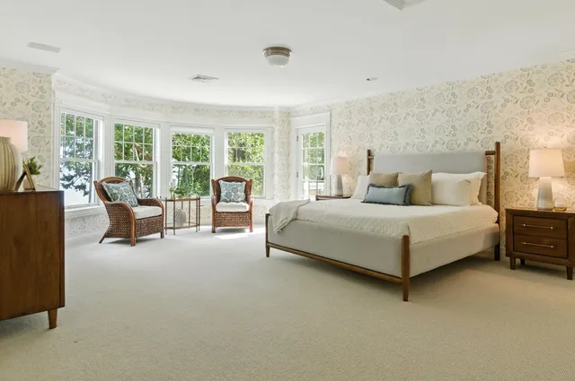 $4,500,000 | 184 Spruce Point Road, Yarmouth, ME 04096