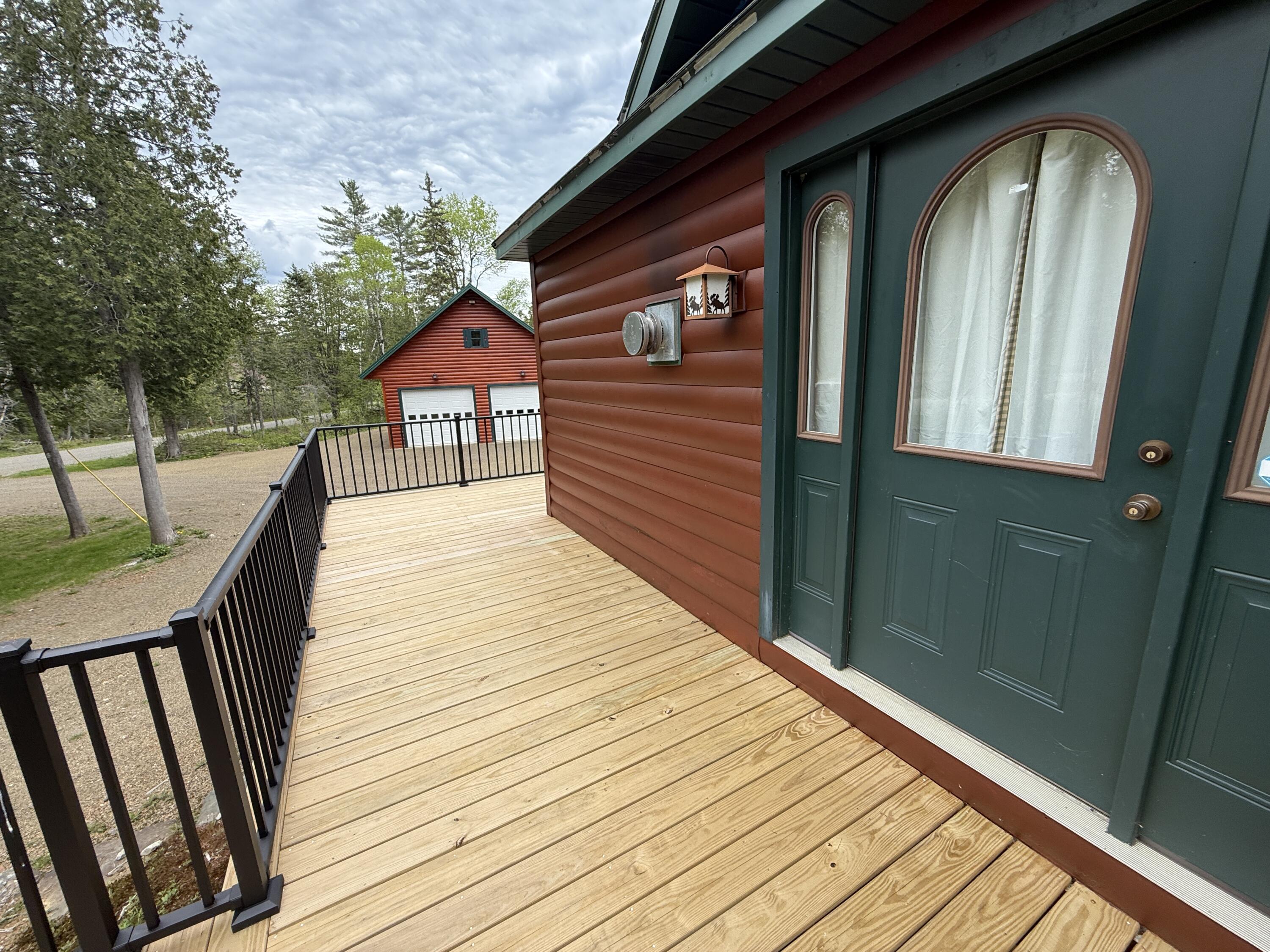 60 Targett Road Rangeley, ME 04970 - Photo 11 of 53 Deck and railings