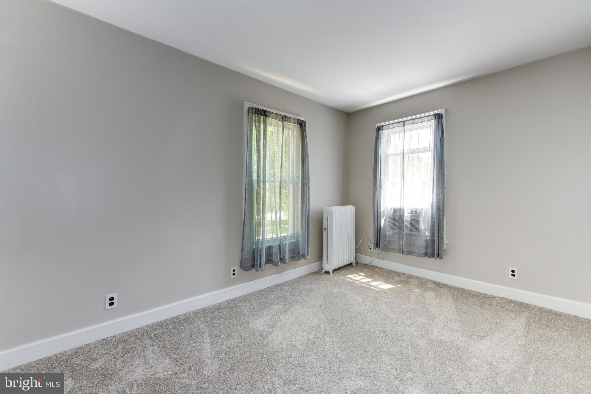 7 Crown Road Somerset, NJ 08873 - Photo 21 of 30 Gallery Image 21