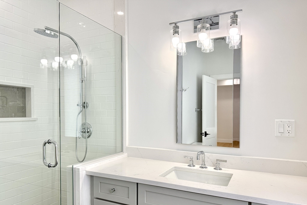 811 Heath Street Brookline, MA 02467 - Photo 19 of 35
