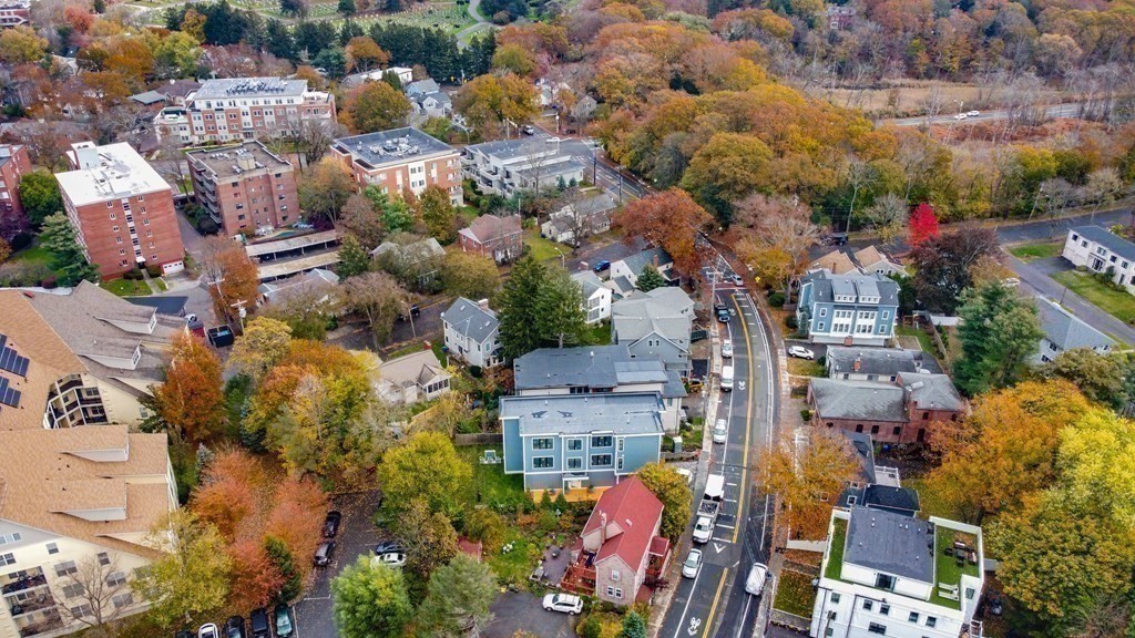 811 Heath Street Brookline, MA 02467 - Photo 31 of 35