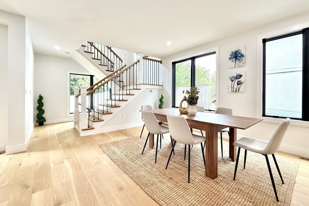 811 Heath Street Brookline, MA 02467 - Photo 7 of 35