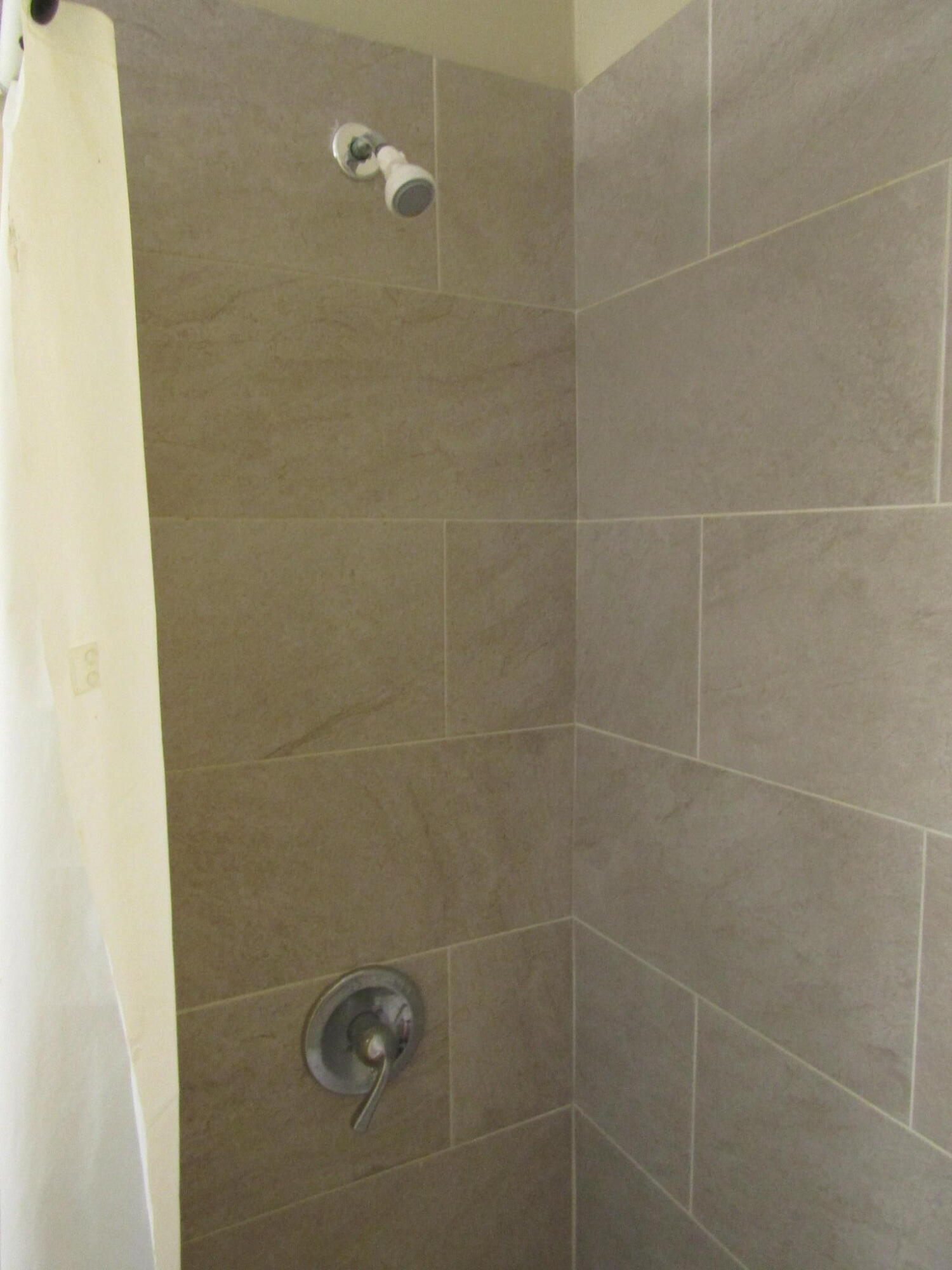 2929 Southeast Ocean Boulevard, Unit 7 Stuart, FL 34996 - Photo 10 of 17 shower