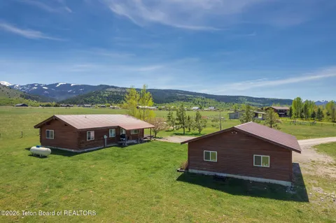 $1,299,000 | 1270 East 4625 South, Victor, ID 83455