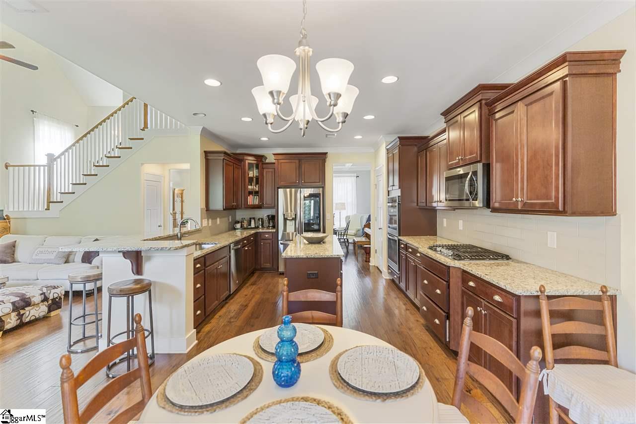 109 Rosecrest Lane Simpsonville, SC 29680 - Photo 7 of 35 Gallery Image 7