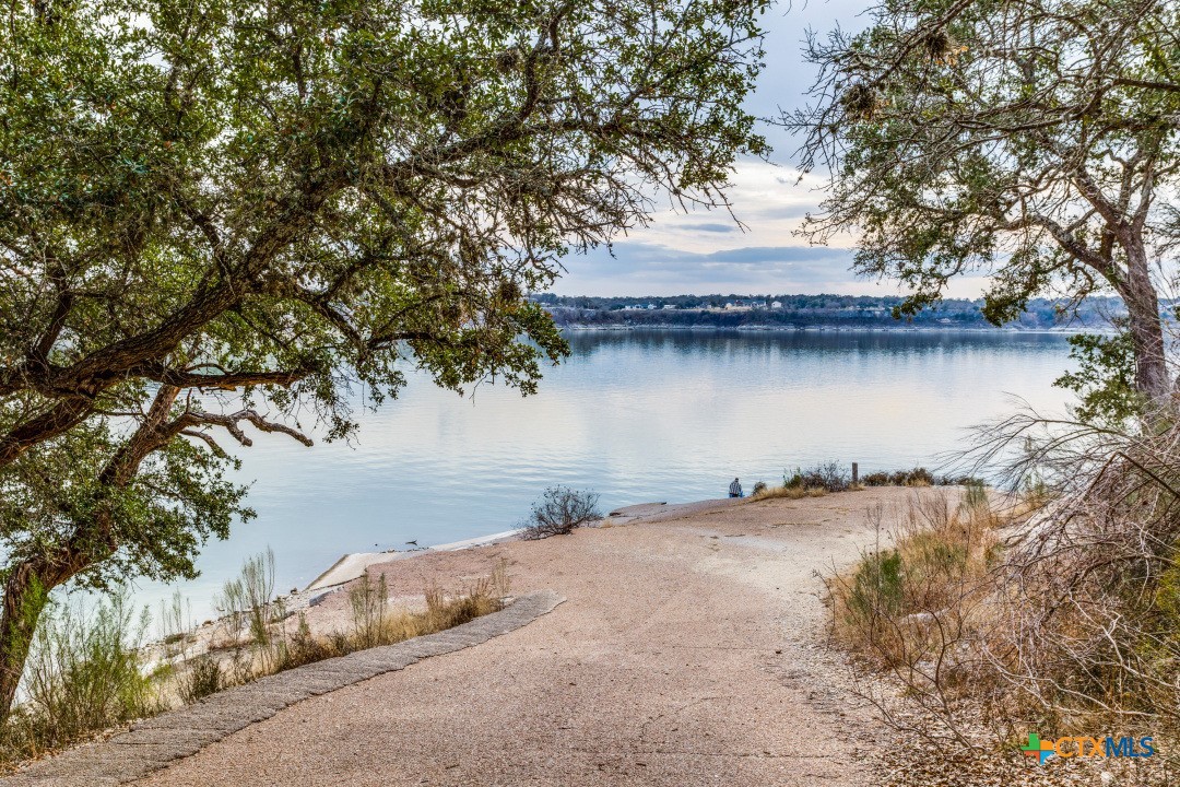 4 North Walnut Court Morgan's Point Resort, TX 76513 - Photo 9 of 9 a street view with a lake view