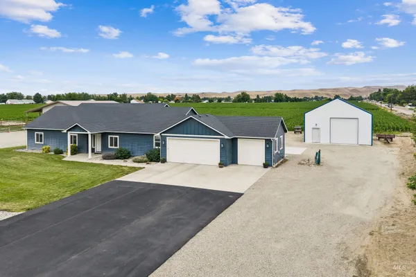 $699,900 | 110 Harris Lane, Emmett, ID 83617