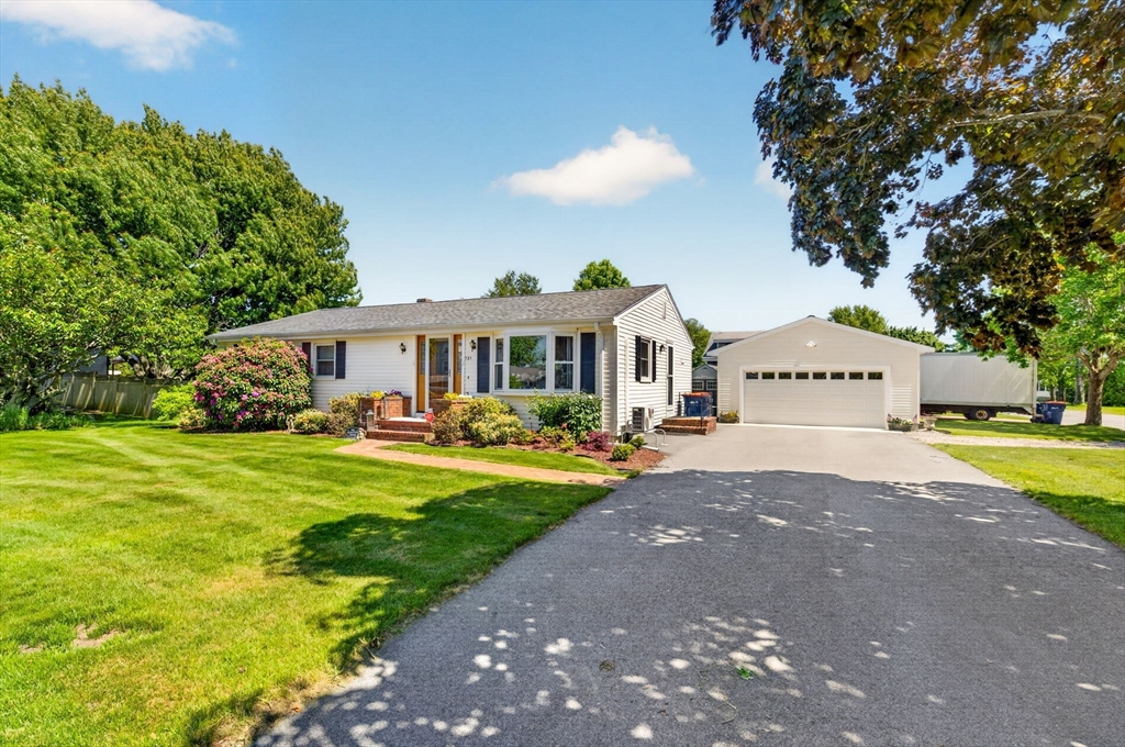 131 Spring Street Fairhaven, MA 02719 - Photo 1 of 41