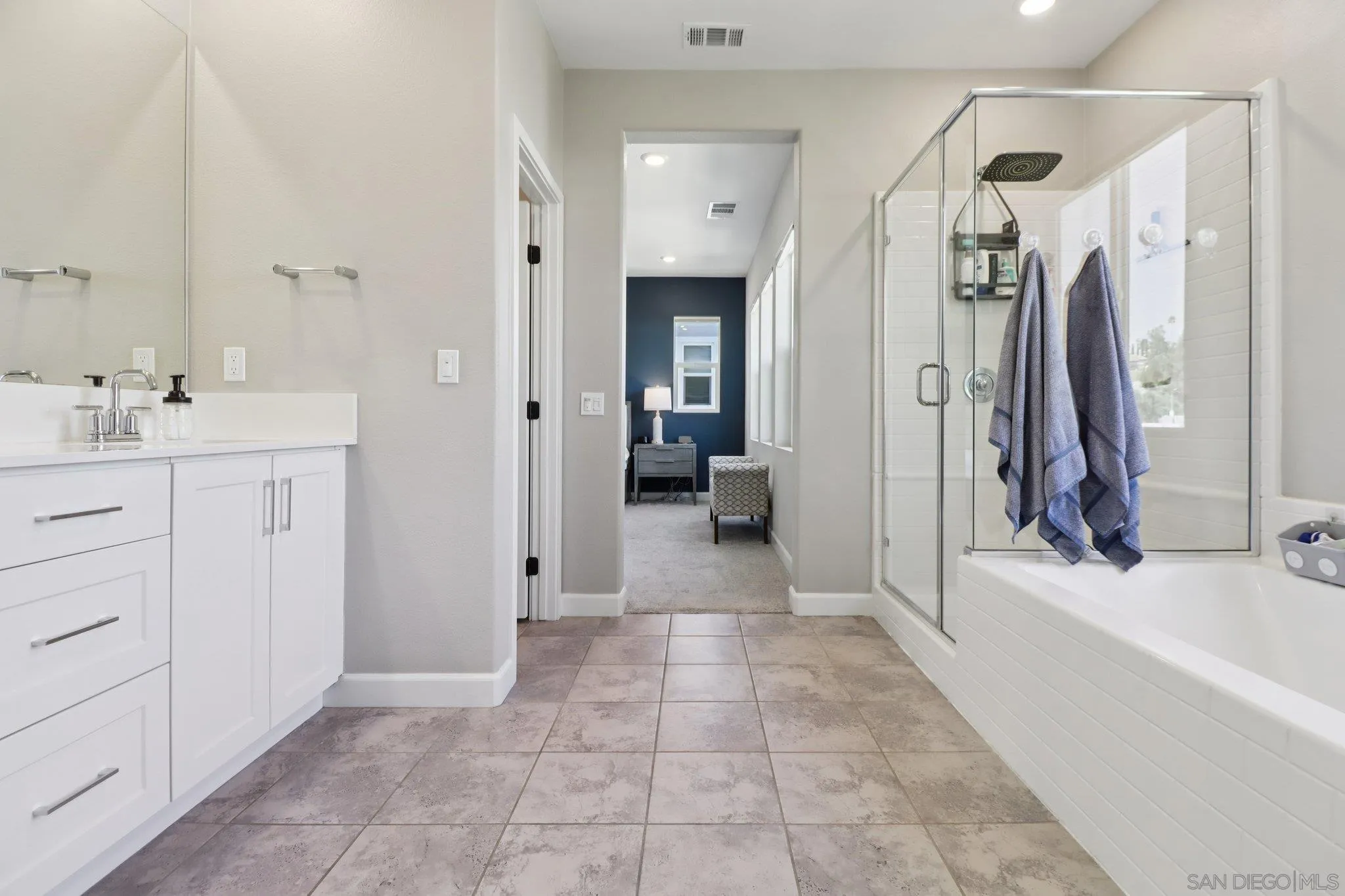 10128 Hercules Way Spring Valley, CA 91977 - Photo 27 of 60