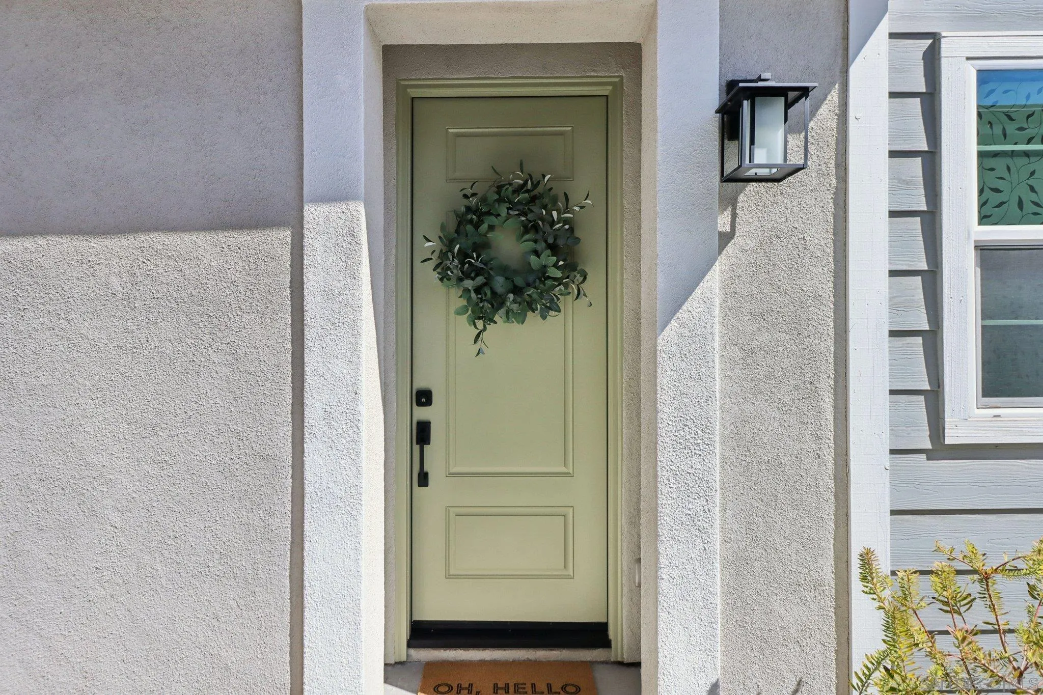 10128 Hercules Way Spring Valley, CA 91977 - Photo 4 of 60