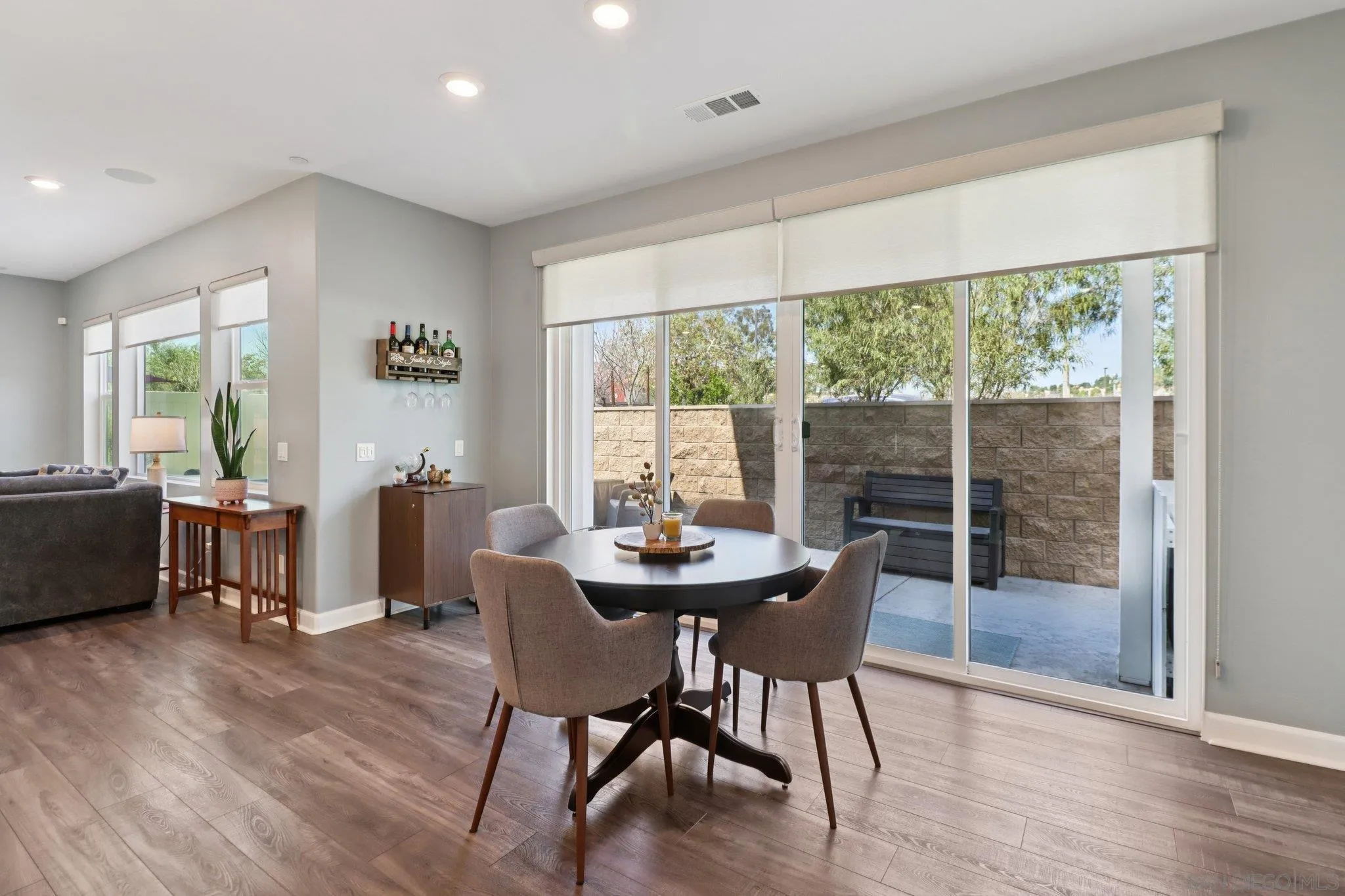 10128 Hercules Way Spring Valley, CA 91977 - Photo 8 of 60