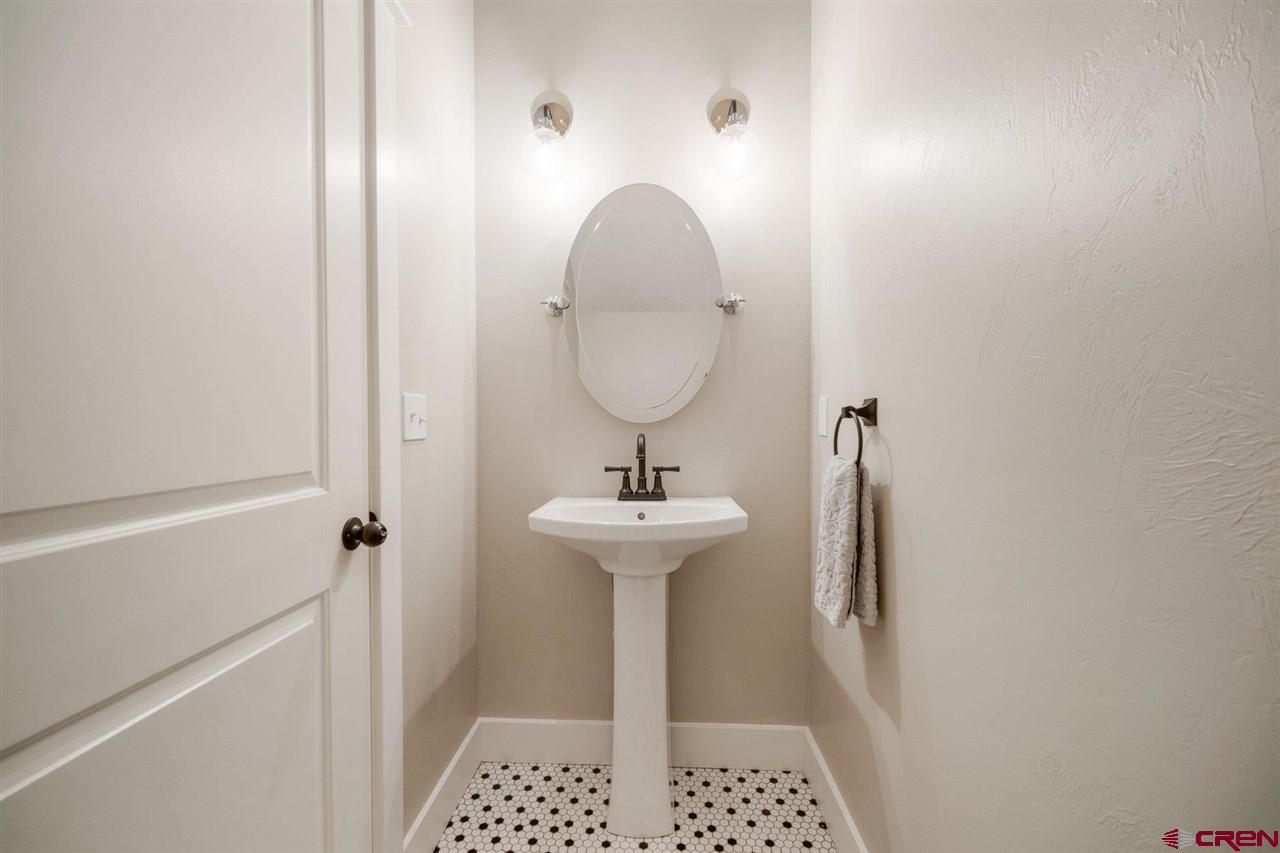 678 Fantango Road Durango, CO 81301 - Photo 14 of 35 Gallery Image 14
