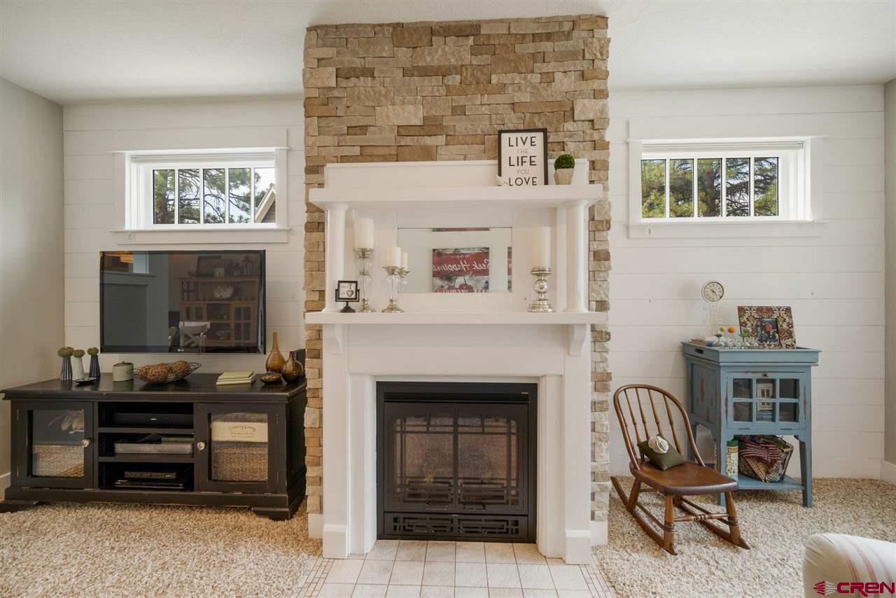 678 Fantango Road Durango, CO 81301 - Photo 8 of 35 Gallery Image 8