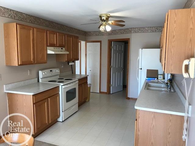 30120 Raintree Circle Chesterfield, MI 48047 - Photo 11 of 26