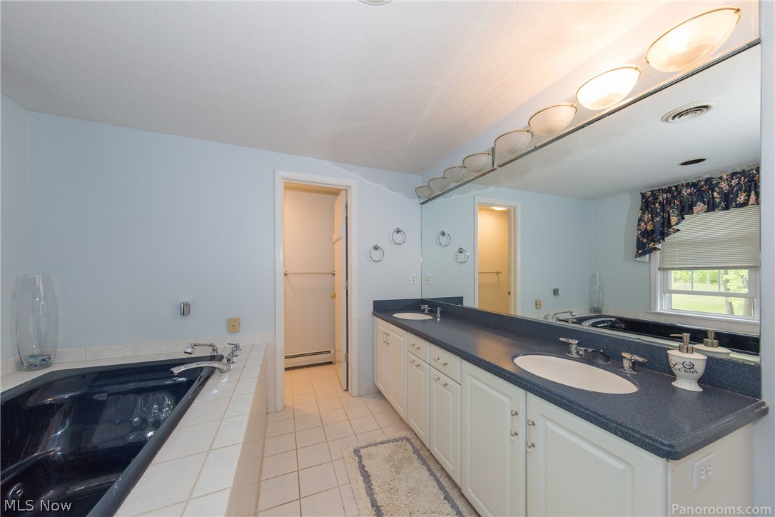 15435 Dale Road Chagrin Falls, OH 44022 - Photo 27 of 35