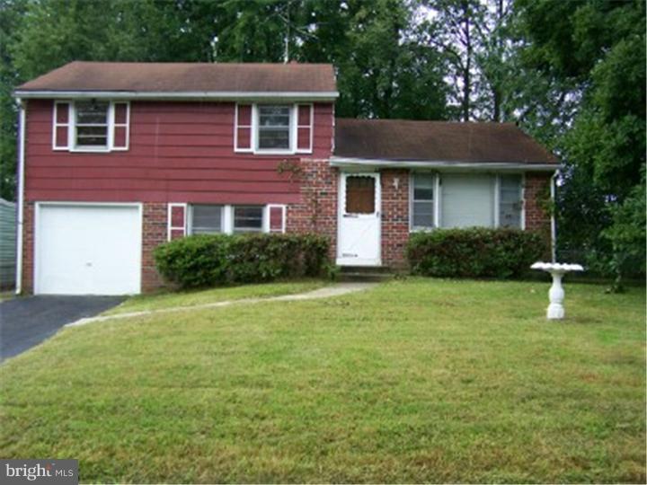 209 Willers Road Aston, PA 19014 - Photo 1 of 10 Exterior Front