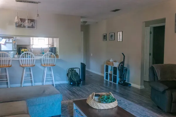 $1,800 | 2597 Panther Creek Road, Tallahassee, FL 32308