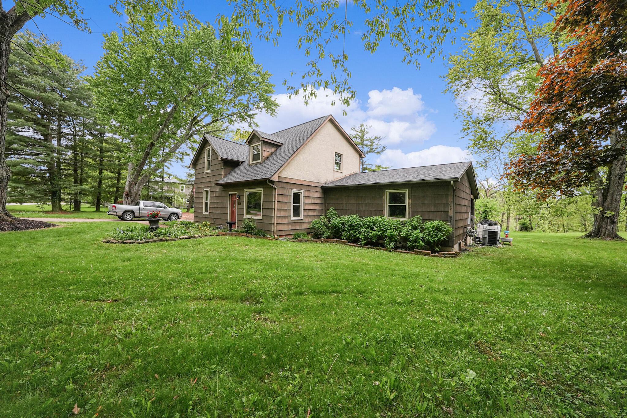 8081 Lewis Center Road Galena, OH 43021 - Photo 34 of 42 DSC02031