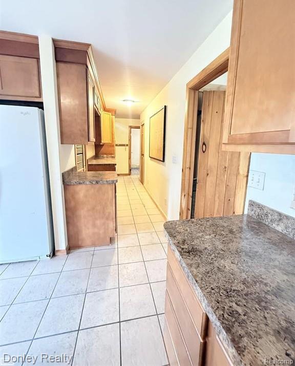 Kitchenhall.jpg