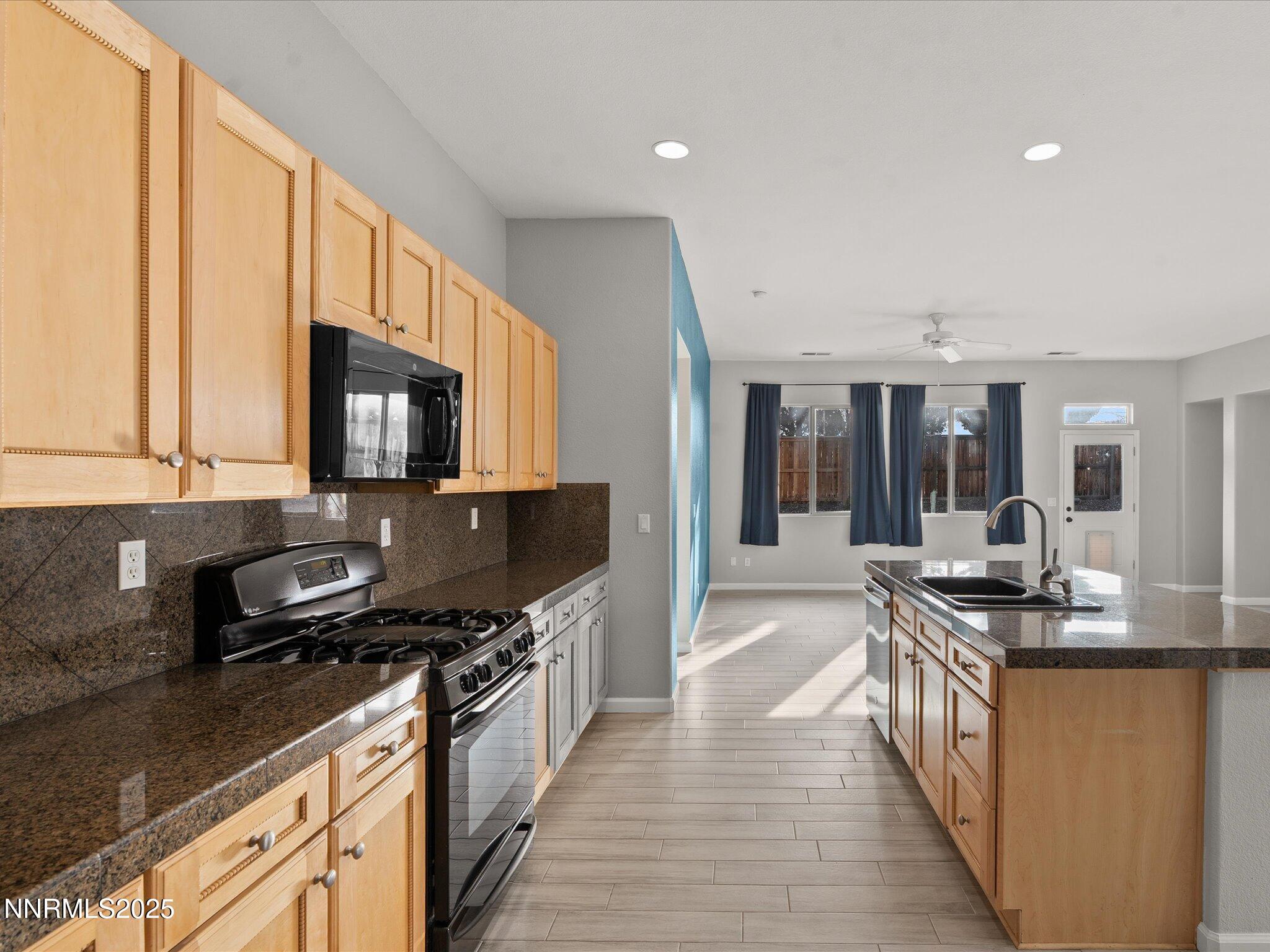 7100 Souverain Lane Reno, NV 89506 - Photo 13 of 34 18-7100 Souverain Ln-117