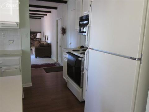5355 Burwick Road Grand Blanc, MI 48439 - Photo 10 of 26 20211562-9.JPG