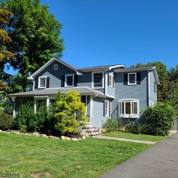 28 Canfield Road, East Hanover, NJ 07936 Compass