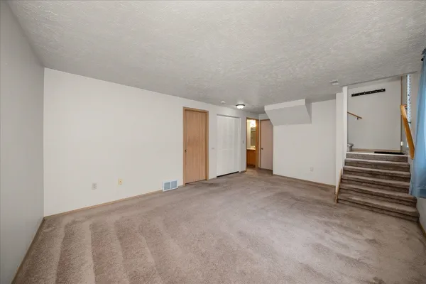 $299,000 | 950 East Calkins Drive, Spokane, WA 99208