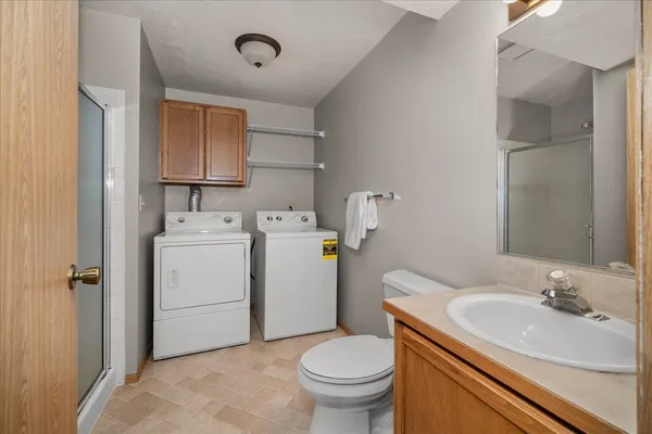 $299,000 | 950 East Calkins Drive, Spokane, WA 99208